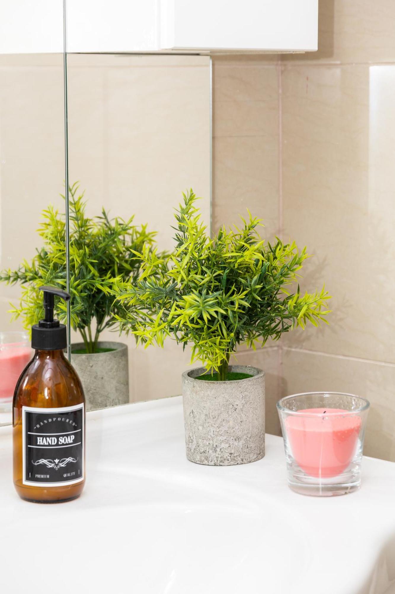 City Apartment Top Location, Quiet And Cozy Ideal To Relax Or Work Виена Екстериор снимка